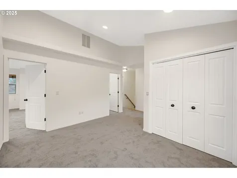 328 NW Sherman Street Sheridan OR 97378