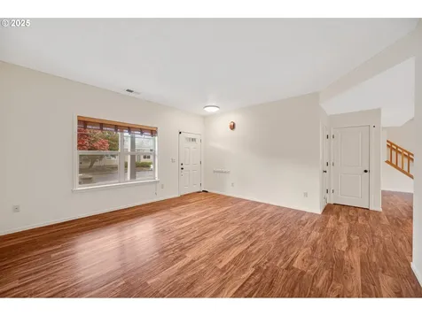 328 NW Sherman Street Sheridan OR 97378