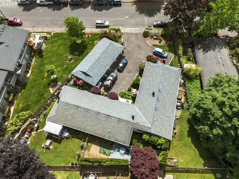18321 NE Wasco Street Portland OR 97230