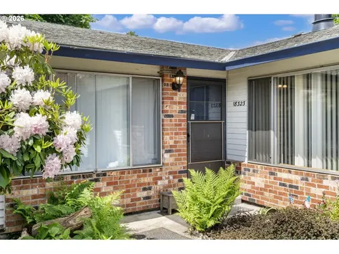 18321 NE Wasco Street Portland OR 97230
