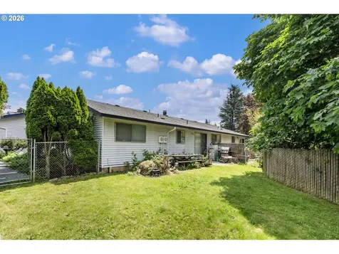 18321 NE Wasco Street Portland OR 97230