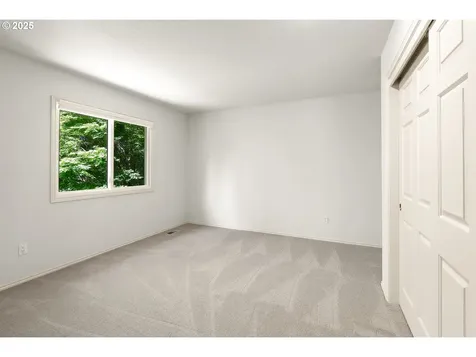 5104 Hastings Court Lake Oswego OR 97035