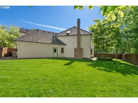 5104 Hastings Court Lake Oswego OR 97035