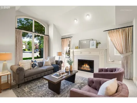 5104 Hastings Court Lake Oswego OR 97035