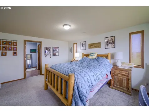 950 SE Dover Lane Madras OR 97741