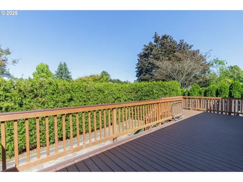 2307 SW 24th Street Gresham OR 97080