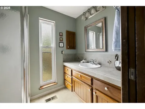 490 SW Nancy Avenue Gresham OR 97030