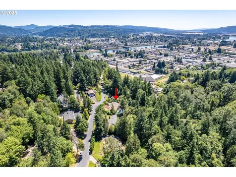 2327 Lynnwood Drive Longview WA 98632