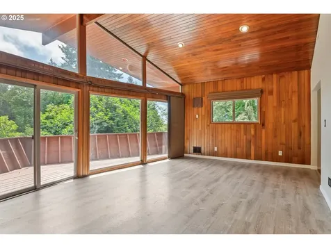 2327 Lynnwood Drive Longview WA 98632