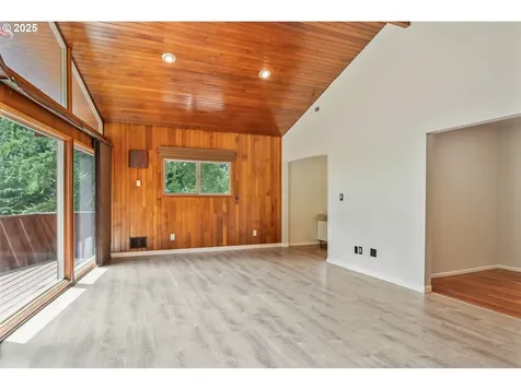2327 Lynnwood Drive Longview WA 98632