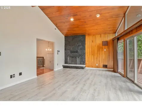 2327 Lynnwood Drive Longview WA 98632
