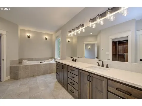 16506 NE 182nd Avenue Brush Prairie WA 98606