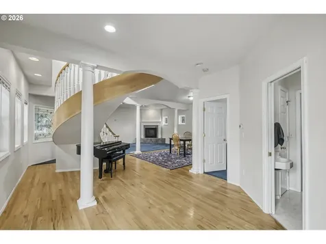 405 NE 86th Avenue Portland OR 97220