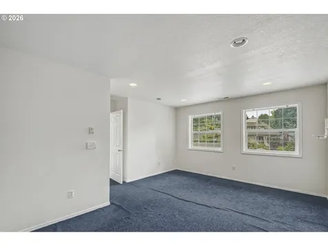 405 NE 86th Avenue Portland OR 97220