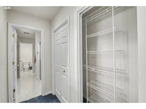 405 NE 86th Avenue Portland OR 97220