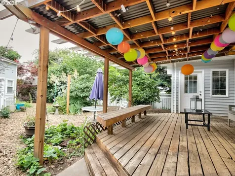 405 NE 86th Avenue Portland OR 97220