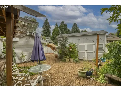 405 NE 86th Avenue Portland OR 97220
