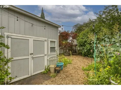 405 NE 86th Avenue Portland OR 97220