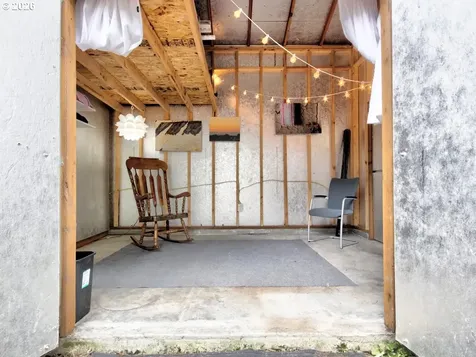 405 NE 86th Avenue Portland OR 97220