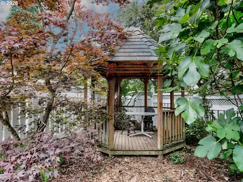 405 NE 86th Avenue Portland OR 97220