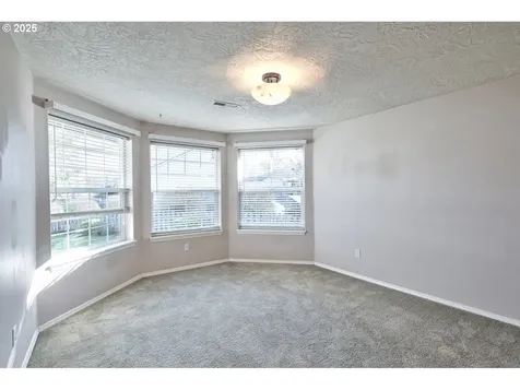1424 Mount View Lane Molalla OR 97038