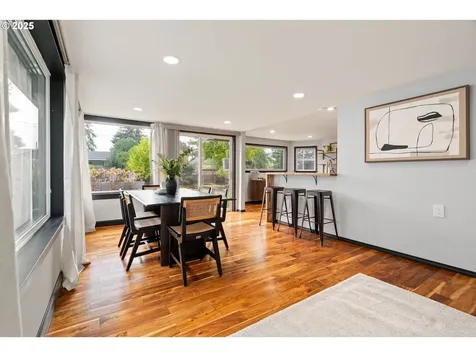 4417 SW Pendleton Street Portland OR 97221