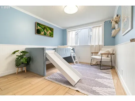 4417 SW Pendleton Street Portland OR 97221