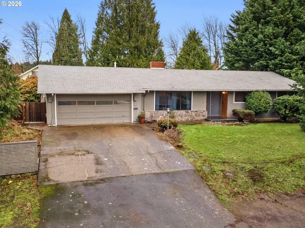 5915 SW Illinois Street Portland OR 97221