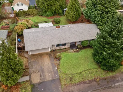 5915 SW Illinois Street Portland OR 97221