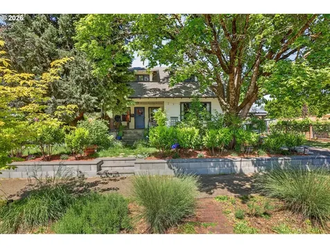 5135 N Cecelia Street Portland OR 97203