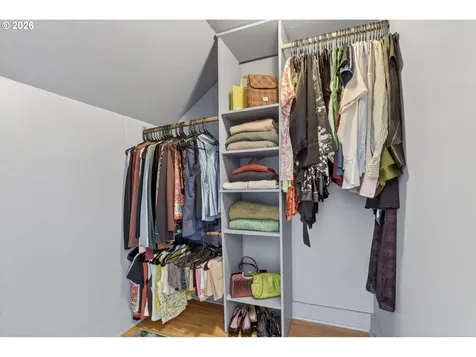 5135 N Cecelia Street Portland OR 97203