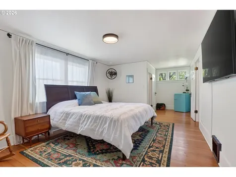 5135 N Cecelia Street Portland OR 97203