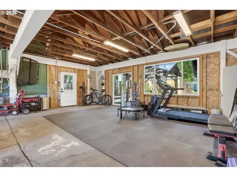 5135 N Cecelia Street Portland OR 97203