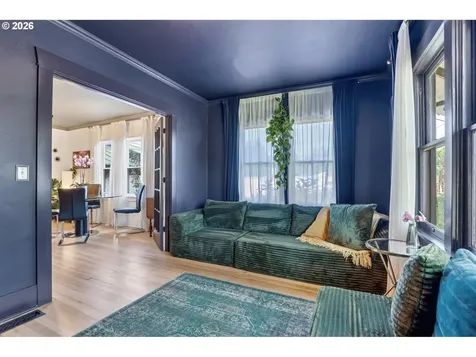 5135 N Cecelia Street Portland OR 97203