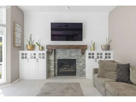 5021 NW 141st Street Vancouver WA 98685