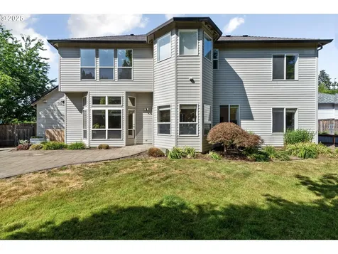 5021 NW 141st Street Vancouver WA 98685