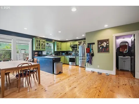 111 S 3rd Street Independence OR 97351