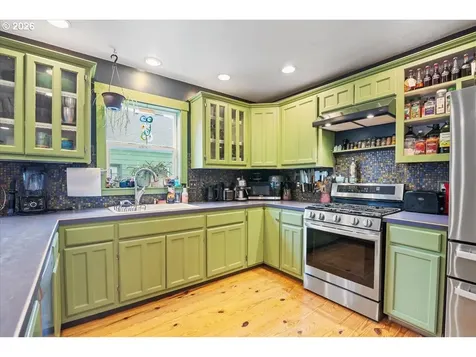 111 S 3rd Street Independence OR 97351
