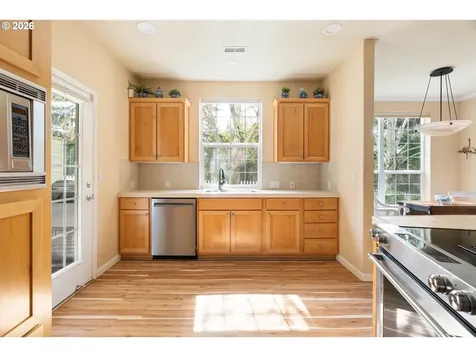 4901 Summerlinn Way West Linn OR 97068