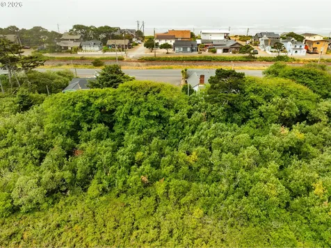1820 Highway 101 Rockaway Beach OR 97136