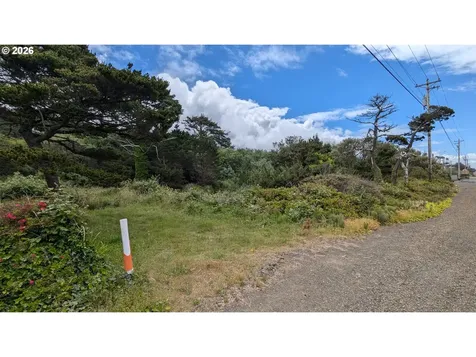 1820 Highway 101 Rockaway Beach OR 97136