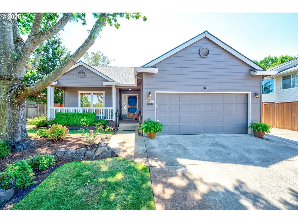 1868 NW Poppy Hills Drive Mcminnville OR 97128