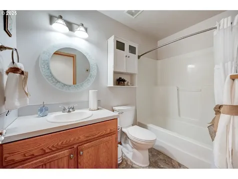 1868 NW Poppy Hills Drive Mcminnville OR 97128