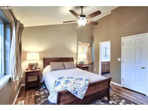 1943 NE 51st Avenue Hillsboro OR 97124