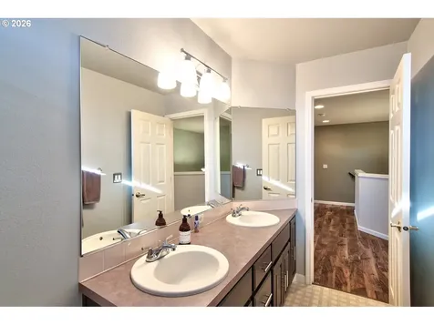 1943 NE 51st Avenue Hillsboro OR 97124