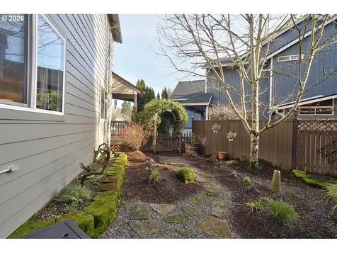 1943 NE 51st Avenue Hillsboro OR 97124