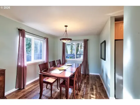1943 NE 51st Avenue Hillsboro OR 97124