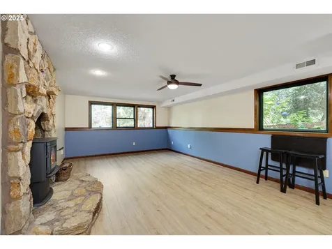 17699 S Holly Lane Oregon City OR 97045