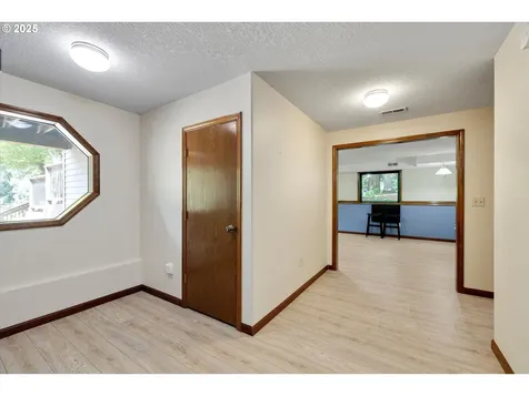 17699 S Holly Lane Oregon City OR 97045