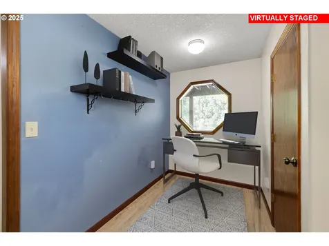 17699 S Holly Lane Oregon City OR 97045
